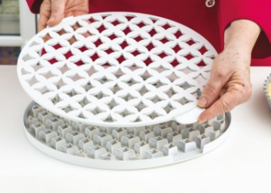 Tagliapasta crostata Arabesche