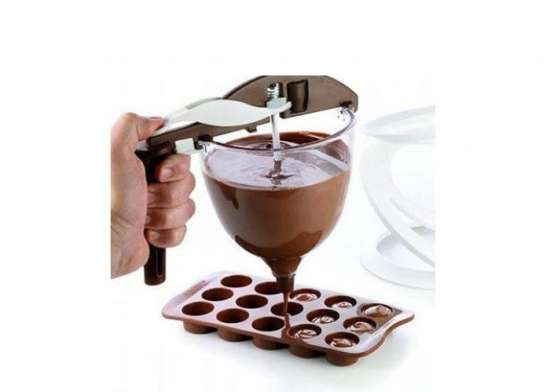 Imbuto Dosatore per Cioccolato