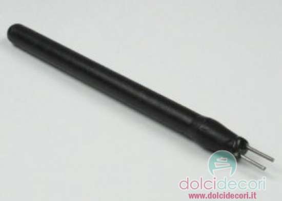 Cake decorating tool 11